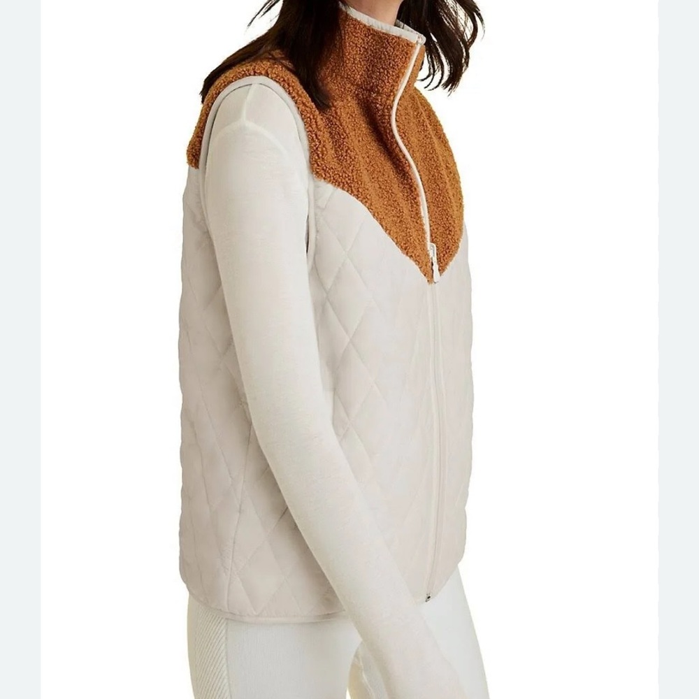 Alala Quilted Vest in Khaki and Bone